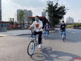 美团单车人工客服电话24小时服务